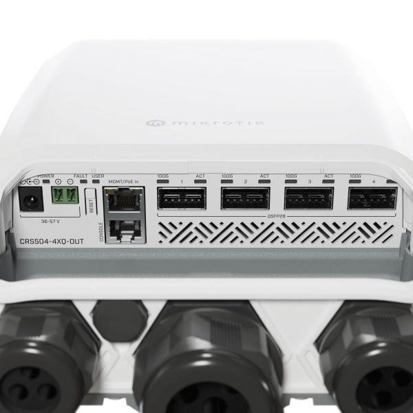 MikroTik CRS504-4XQ-OUT | Outdoor 100G Network Switch for High-Capacity Performance - Image 4