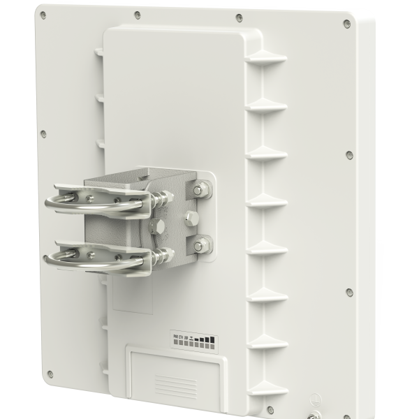 Mikrotik QRT 5 | 5GHz Radio for PTP & PTMP Wireless Solution