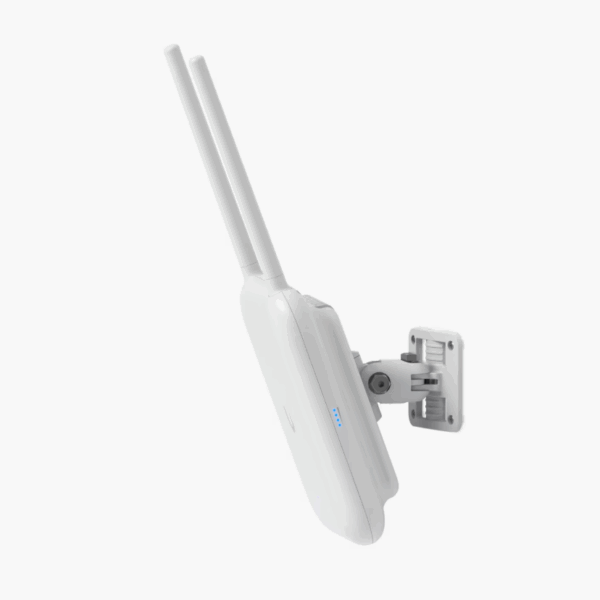 Ubiquiti UniFi U7 Pro Outdoor | WiFi 7 Access Point with IP67 Weatherproofing, 2.5GbE, and 6 Spatial Streams - Image 8