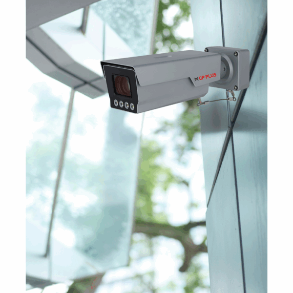 CP PLUS CP-UNC-TT41L3-VMD-Q Powerful 4MP IR AI Enforcement Camera with Motorized 10-50mm Lens & 140dB WDR - Image 3