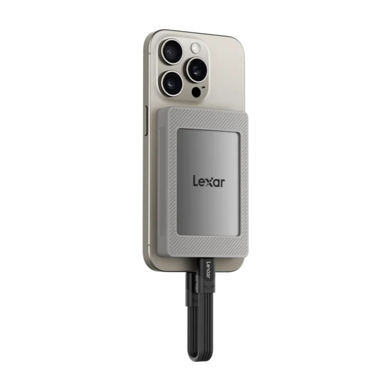 The Lexar ES4 1TB with magnetic set