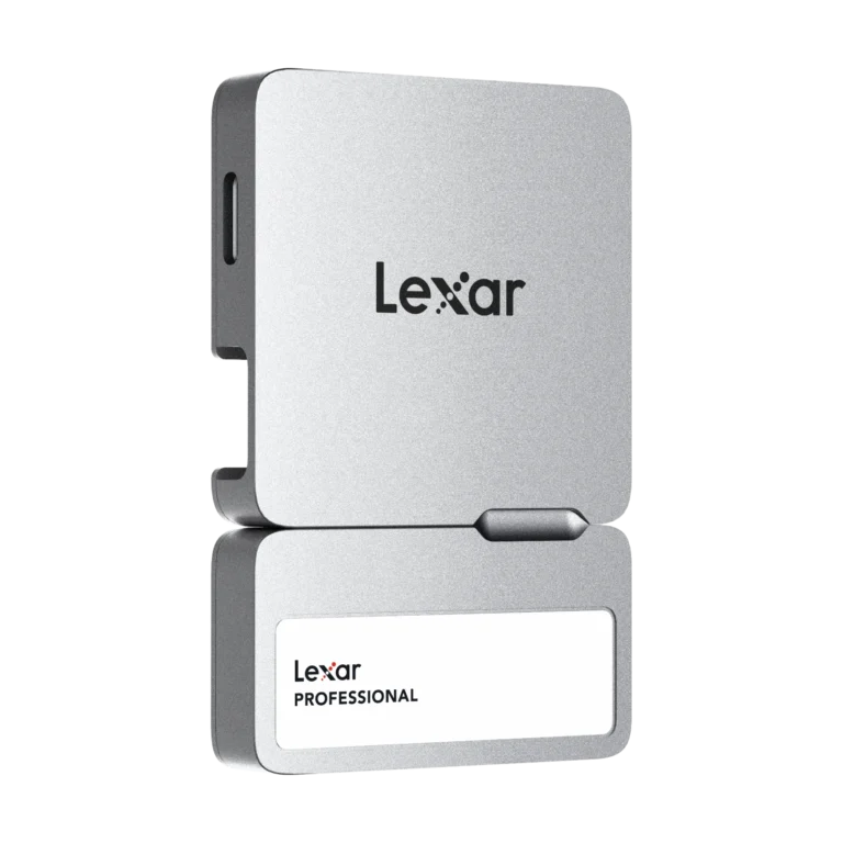 Lexar Professional Go 2TB with Hub