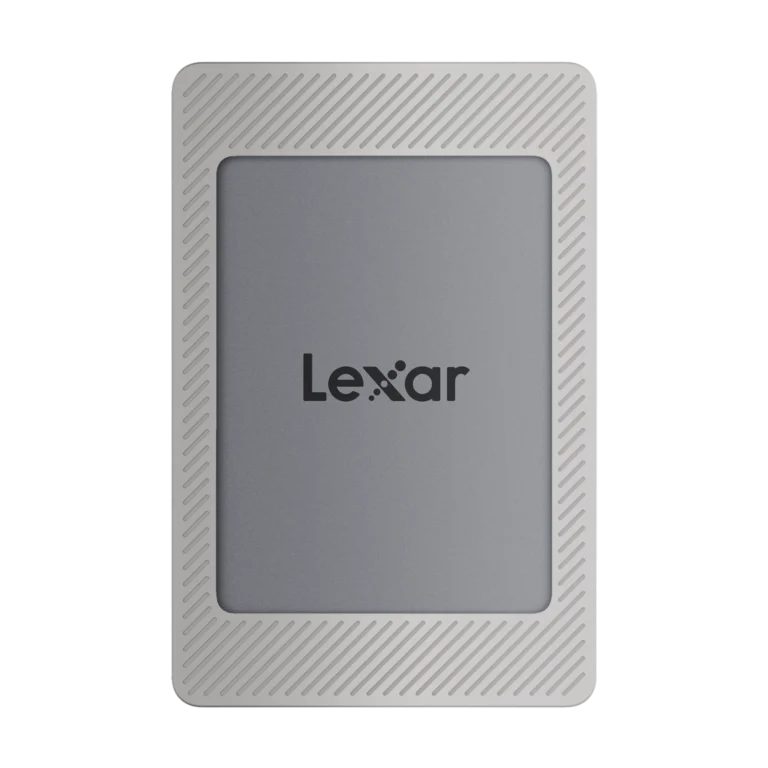 The Lexar ES4 1TB with magnetic set
